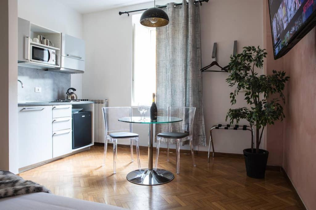Pink Intimate Jacuzzi Suite Trastevere - Top Collection Ρώμη Εξωτερικό φωτογραφία