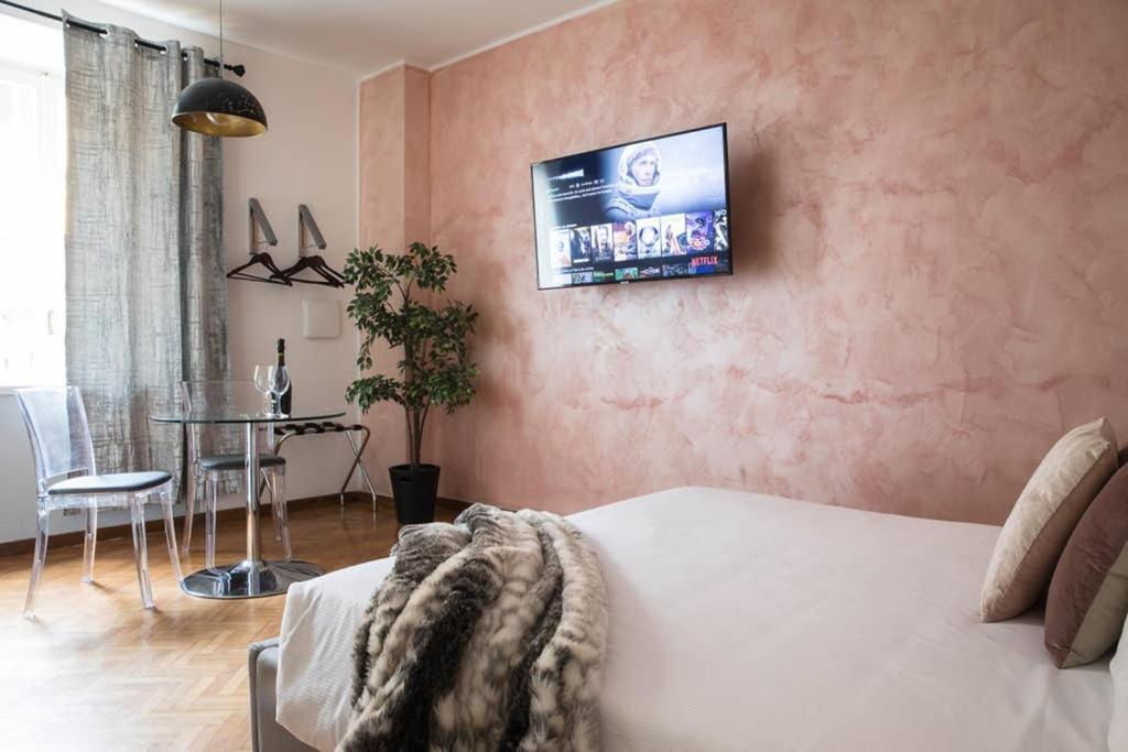 Pink Intimate Jacuzzi Suite Trastevere - Top Collection Ρώμη Εξωτερικό φωτογραφία
